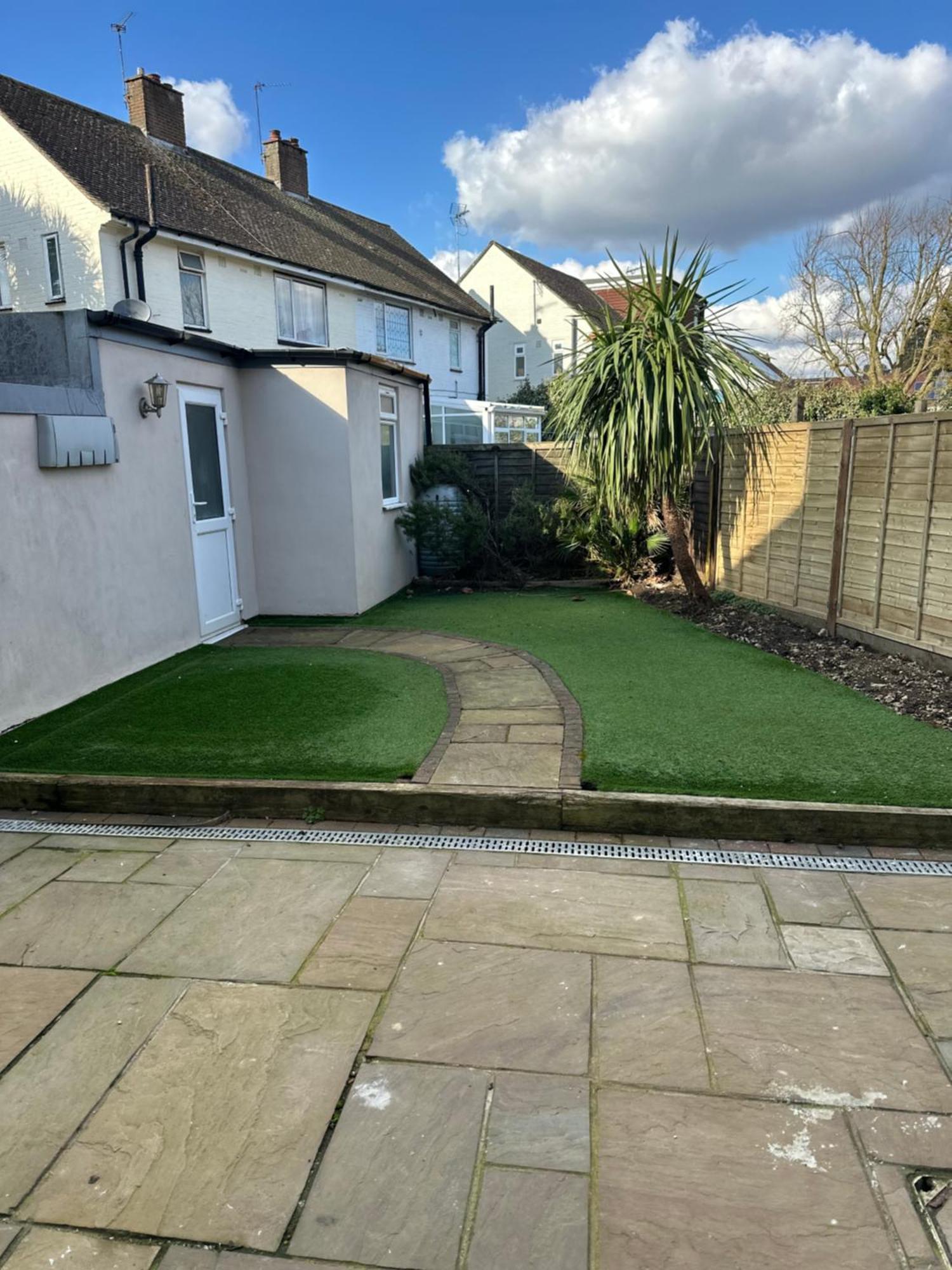 Cosy Ensuite Double Room, Near Heathrow Airport Northolt  Exterior photo